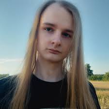 How to craft a pickaxe in Minecraft?