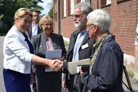 Heute journal heute journal vom 19.05.2021 mit den themen: Bundesfamilienministerin Franziska Giffey Besucht Kita Sonnenschein Finkenau
