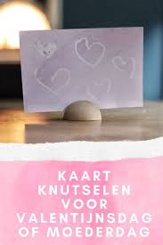 Dus zoek alle materialen bij elkaar en ga een leuk cadeau knutselen voor je moeder. Kaart Knutselen Voor Valentijnsdag Of Moederdag Elkeblogt