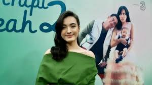 Dalam film tersebut ia berperan sebagai elena. Ingat Mawar De Jongh Dulu Penagih Utang Kini Jadi Artis Papan Atas Halaman 2 Tribun Manado