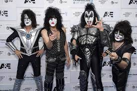 Kiss reveal last dates of their farewell tour, ending in NYC - Maple Ridge  News