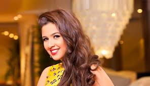 ماذا قال تامر حسني عن بسمة بوسيل. ÙŠØ§Ø³Ù…ÙŠÙ† Ø¹Ø¨Ø¯ Ø§Ù„Ø¹Ø²ÙŠØ² ØªÙ†Ø´Ø± ØµÙˆØ±Ø© Ø§Ø¨Ù†Ù‡Ø§ Ù„Ø£ÙˆÙ„ Ù…Ø±Ø© Ù…Ø¬Ù„Ø© Ø§Ù„Ø¬Ù…ÙŠÙ„Ø©