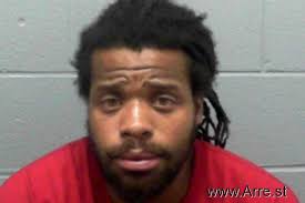 Four arrested for drugs, weapons charges; murder suspect captured in  Delaware