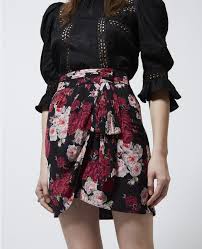 Jupe portefeuille asymétrique en lin. The Kooples France Jupe Portefeuille Courte Imprime Fleuri The Kooples Jupes Mode Jupe Portefeuille Jupe