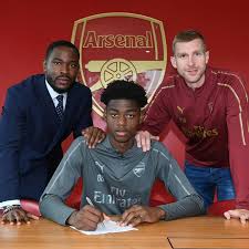 Goalkeepers don't get enough love, so my latest video is on arthur okonkwo, who's travelled with the first team to dubai. See Photos Arthur Okonkwo Nigerian Youngster Travelling With Arsenal To Face Napoli Breaking Times