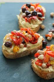 Check spelling or type a new query. Crostoni Con Hummus E Verdurine Miste Sott Olio Un Pinguino In Cucina
