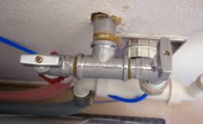 Premetto che con il fai da te me la cavo molto bene mi sono fatto un bell acquarietto completo di tutti interamente aiutocostruito tranne il filtro. Montaggio Di Un Impianto Di Osmosi Inversa Alla Rete Idrica