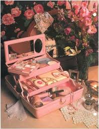 All the best loved vintage shops online. Tumblr