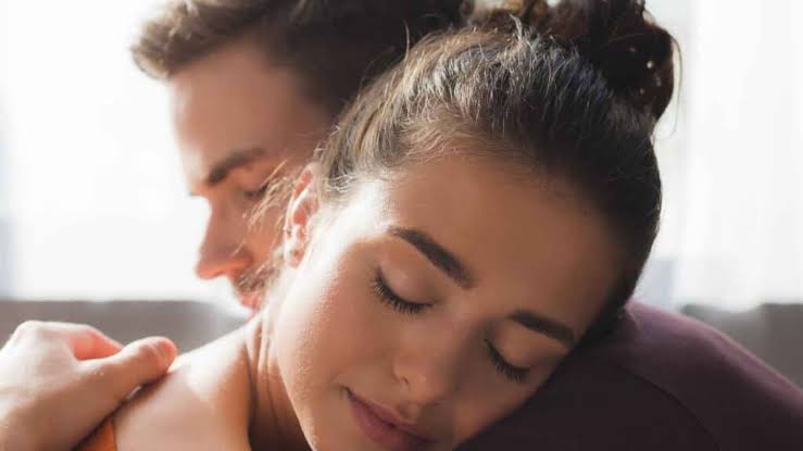 11 psychological reasons women prefer married men - The Queen Zone
