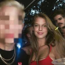 Zakochana iga lis i taco hemingway świętują urodziny. Iga Lis Poleciala Na Wakacje Z Taco Hemingwayem Donald Pl