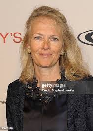 Jennifer Isham's Instagram, Twitter & Facebook