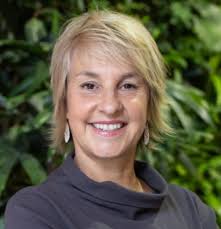 Joanna Kerr's Instagram, Twitter & Facebook