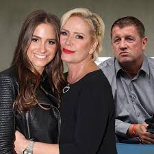Aber das leben noch mehr von susanne baller. Claudia Effenberg Thomas Strunz Streit Wegen Unterhaltszahlungen Gala De