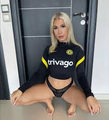 Astrid Wett - Free nude pics, galleries & more at Babepedia