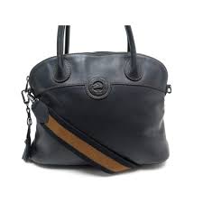 Du sac à main à la sacoche pour homme en passant par le sac besace et sans oublier les indémodables sacs de. Sac A Main Longchamp Au Sultan 2626194001 Bandouliere