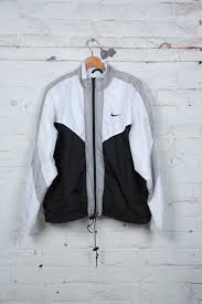 Indispensable à toute équipe, saisissez l'occasiondès maintenant. Ø§Ø¶Ø·Ø±Ø§Ø¨ Ø§ÙØºØ§Ø¨Ø© ÙÙÙØ±Ø£ Veste Nike Homme Noir Et Blanc Sjvbca Org