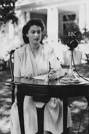 Princess margaret was the younger sister of queen elizabeth ii. Queen Elizabeth Ii Through The Years Photos Of Queen Elizabeth Ii