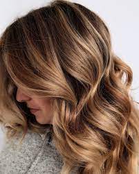 Bring Me To Life Brining Back Dimension And Giving This Beauty A More Natural Blonde With Tons Of Dimensions Bronde Hair Color Natural Blondes Bronde Hair