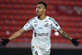 Kaio jorge pinto ramos, known as kaio jorge or simply kaio, is a brazilian footballer who plays for santos as a forward. Kaio Jorge Reaches Juventus Agreement With Santos Starlet To Snub Benfica Bid Goal Com