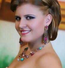 HAPPY BIRTHDAY, HEART! 🎂💗 Senator Chiz Escudero penned a short but sweet  birthday message as his wife Heart Evangelista turns 38 years old today,  February 14, 2023. "Wishing you the best always.