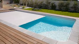 Astralpool Cubiertas Covers Jpg 1200 673 Pool Cover Pool Patio Furniture Pool Lounger