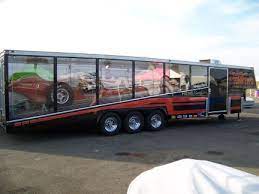 Trailers And Trucks Became Enclosed And Some Were Made To See Through They Were Amazing Sitting Still As Well As Seeing Them On The Fr Trucks Trailer Freeway