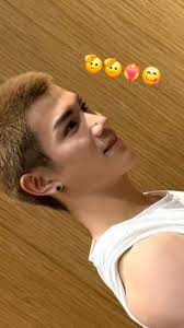 𝓟𝓱𝓸𝓷𝓮... (slow) (@Ppsk178)