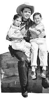 Audie Murphy With His Sons Terry And Skipper C 1958 Old Movie Stars American Heroes Movie Stars