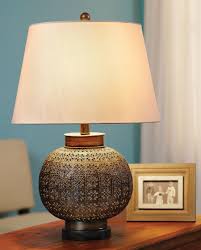 Another Lamp From Acacialifestyle Com Lace Table Lamp Table Lamp