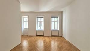 Küche, diele, bad und balkon. Schicke Single Altbauwohnung Mit Kl Balkon Wohnung Mieten Haus Kaufen Privatimmobilien Mietguru