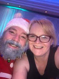 Love a good Santa 🎅🏻 beard complete with baubles