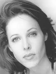 Lisa Ronan's Instagram, Twitter & Facebook