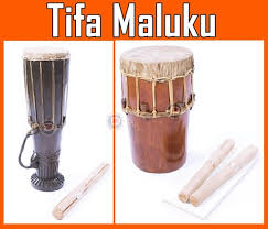Alat musik tifa bagi papua. Alat Musik Tradisional Tifa