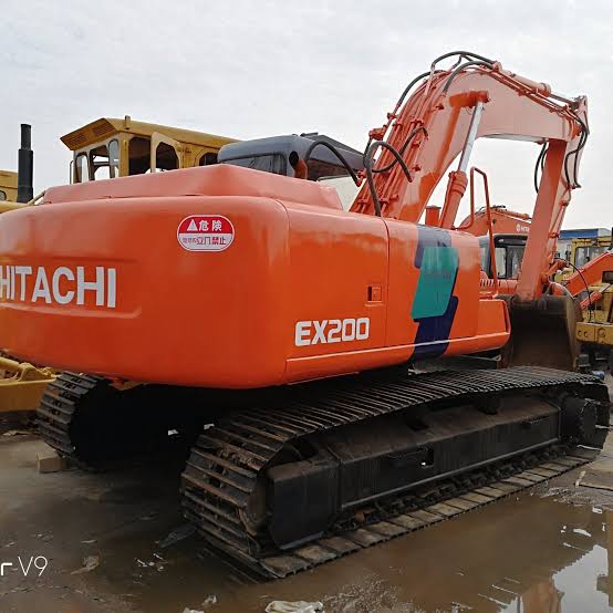 Hitachi EX200-3 Excavator