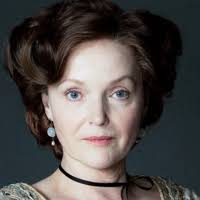 Felicity King MBTI人格类型：: ESTJ