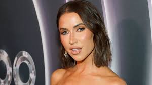 Merle Haggard & Wife Theresa Ann Lane: 5 Fast Facts You Need to Know