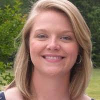 Sarah Nesbit's Instagram, Twitter & Facebook