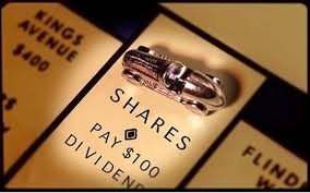 Investor yang memiliki saham perusahaan yang terdaftar dapat memperoleh keuntungan. Pembagian Dividen Menambah Cuan Dalam Berinvestasi Saham Infodigimarket Tips Strategi Digital Marketing Info Digital Market