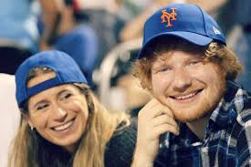 They've reportedly been dating since 2015 and were first spotted kissing in a snap shared by ed's pal taylor swift back in july. El Cantante Ed Sheeran Y Su Esposa Cherry Seaborn Esperan A Su Primer Hijo Porlavision