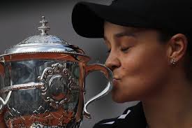 1 in the world in singles by the women's tennis association (wta). Ash Barty Was Back Tennis Balls Showed Up At Front Door Taiwan News 2019 06 12 10 26 06