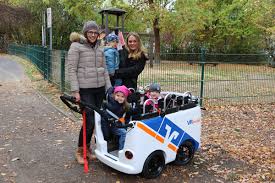 Mit unseren serviceaufträgen sagen sie uns rund um die uhr was wir für sie tun können. Vr Bank Main Kinzig Budingen Eg Ein Vrmobil Kinderbus Fur Die Kita Zwergenhaus In Altenstadt