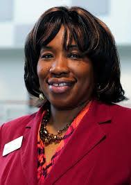 Kelly To's Instagram, Twitter & Facebook