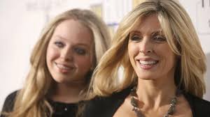 Seperti Bintang, Eks Istri dan Putri Bungsu Donald Trump Tampil di NYFW