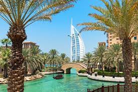 Un hotel de 7 stele se numeste burj al arab (turnul arab), este noul simbol al emiratului dubai, are 321 m inaltime. Foto Cum Arata O Camera In Singurul Hotel De 7 Stele Din Lume Blog Dertour