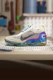 Chaussures Air Vapormax Nike Fr Nike vous demande d'accepter les cookies afin d'optimiser les performances, les fonctionnalités des réseaux sociaux et la pertinence de la publicité. chaussures air vapormax nike fr