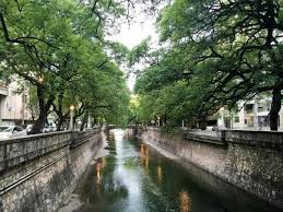 Córdoba is a great place to sit over a steaming cappucino and watch the world go by. The Top 10 Things To Do And See In Cordoba Argentina