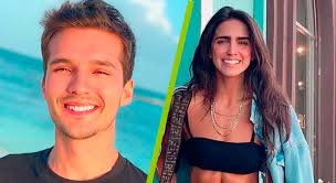 O memo aponte mille es un actor de doblaje, de teatro, youtuber y entrevistador mexicano, conocido por interpretar regularmente al actor cole sprouse. Hn41l0 7einvwm
