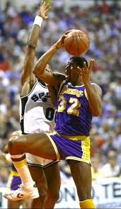 Pin By Bigrobc On 80 S Showtime 2000 S Lake Show In 2020 Nba Legends Basketball Is Life Usa Dream Team