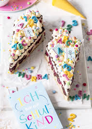 Diy Schultute Zur Einschulung Ganz Einfach Dekorieren Emma S Lieblingsstucke Rezept Kuchen Einschulung Schultute Torte Torte Einschulung