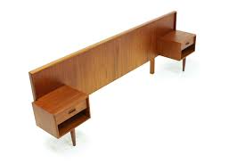 Nightstands measure where you want your nightstands and attach to headboard using 1 1/4″ pocket hole screws. Mcm Teak Queen Headboard With Attached Nightstands Item 0620 Furniture 1950 Teak Mid Century Modern Furniture Oshawa Toronto